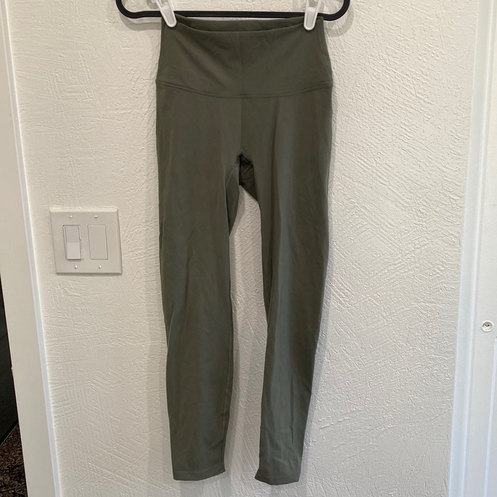 HR leggings